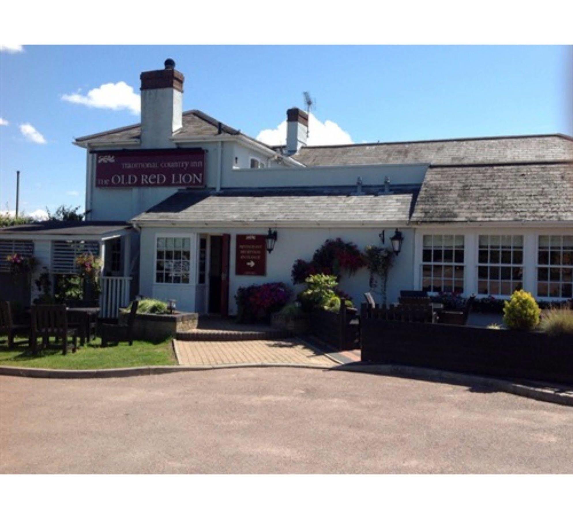 The Old Red Lion Inn Horseheath Dış mekan fotoğraf